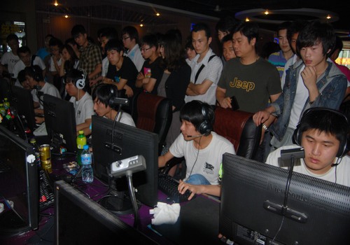 roeJ已经结束了他的CS职业生涯