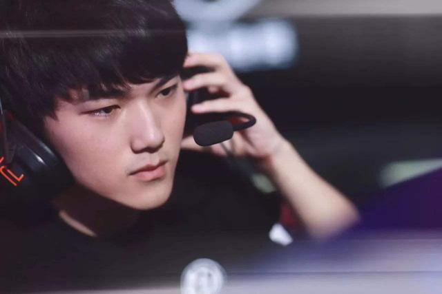 LPL夏季赛W4D5：银河遭遇北川，Sheer再度首发对战Solokill