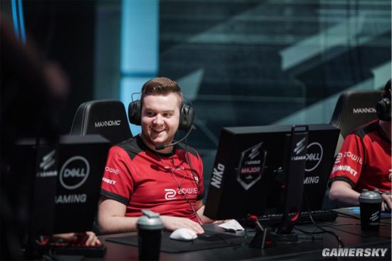 CSGO f0rest：如果我想的话，当时完全可以打DOTA职业