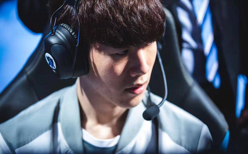 LPL今日首发名单：三场焦点对决奉上